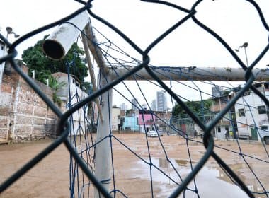 Dez campos de Salvador serão reformados por empresa de bebidas