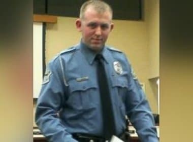 Júri libera policial branco que matou Michael Brown na cidade americana de Ferguson