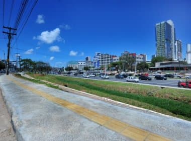 Programa já recuperou mais 70 km de calçadas em Salvador, segundo prefeitura