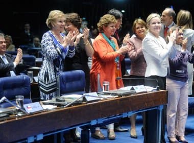 Senado aprova inclusão de feminicídio no Código Penal