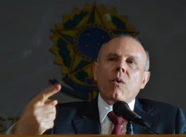 Mantega deve renunciar presidência do Conselho da Petrobras, diz coluna