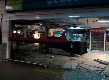 Grupo explode caixa eletrônico em supermercado Extra do Imbuí