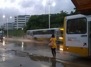 Ônibus circulam após protestos de rodoviários; Grupo queria forçar demissão, diz diretor