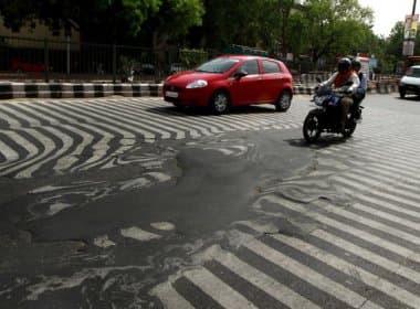 Calor faz asfalto &#039;derreter&#039; na Índia; mais de 1,4 mil pessoas morreram