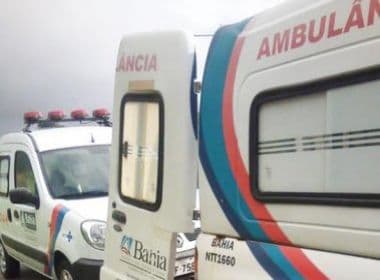 Ambulância de Mairi se envolve em acidente na BR-324