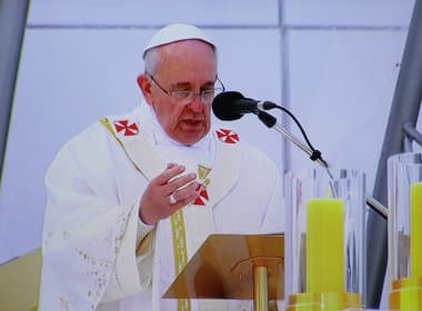 Papa Francisco começa viagem na América Latina neste domingo