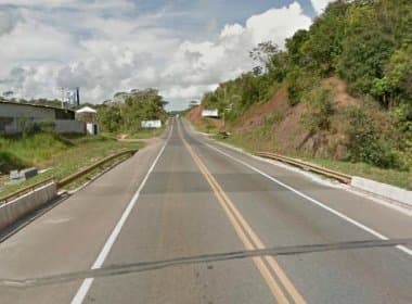 Delegado capota carro na Via Parafuso após ser atingido por carreta: ‘Foi besteira’