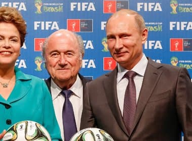 Presidente da Rússia diz que Joseph Blatter deveria vencer Prêmio Nobel da Paz