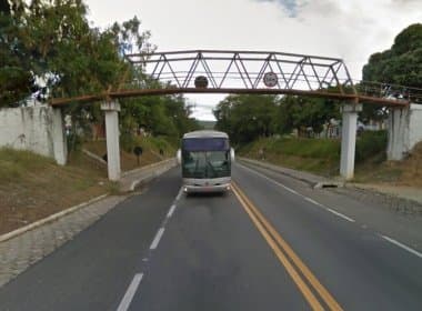Via Bahia interdita BR-116 para substituição de passarela