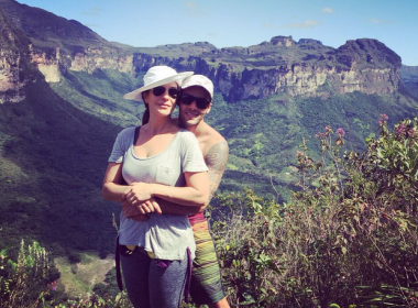 De folga, Ivete Sangalo faz caminhada de 50 km com marido na Chapada Diamantina