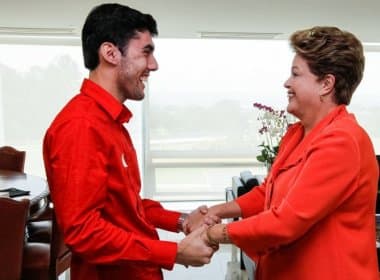 Publicitário responsável por Dilma Bolada recebe R$ 20 mil por mês