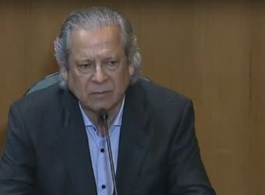 Abatido, José Dirceu se recusa a responder questionamentos na CPI da Petrobras
