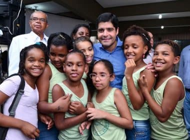 Prefeitura de Salvador entrega escolas reformadas no IAPI