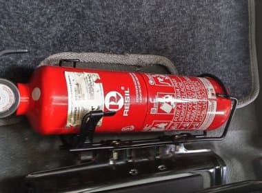 Câmara anistia motoristas multados por falta de extintor de incêndio