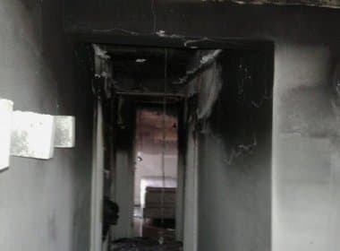 Incêndio destrói apartamento no condomínio Le Parc