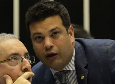 Temer quer ajudar processo de impeachment e ‘aniquilar’ ex-líder do PMDB na Câmara