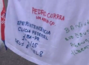 Presos da Lava Jato ‘autografam’ camisas na PF e fazem sucesso com outras detentas 