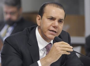 Senador do PSDB é escolhido como relator do caso contra Delcídio no Conselho de Ética