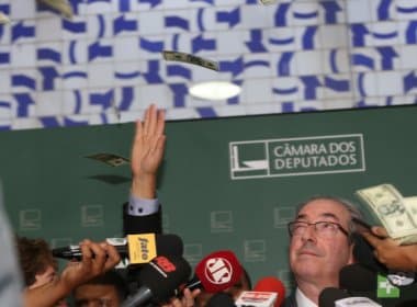 Anticomunista declarado, Cunha passa Réveillon com a família em Cuba