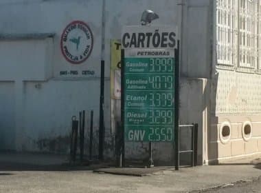 Preço do litro da gasolina aumenta em Salvador e chega perto de R$ 4
