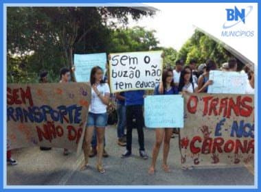 Protesto em Ipiaú e comemoração inusitada em Quixabeira são destaques em Municípios