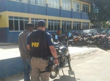 Deficiente visual é preso por dirigir motocicleta embriagado e sem habilitação na Bahia