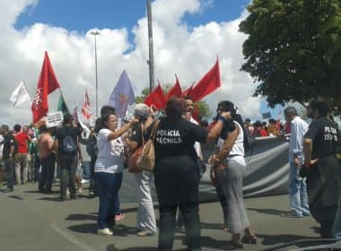 Servidores estaduais fazem manifestação no CAB contra &#039;reajuste zero&#039;