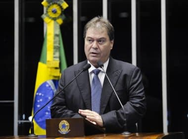 Lava Jato investiga irregularidades na CPI da Petrobras e prende ex-senador