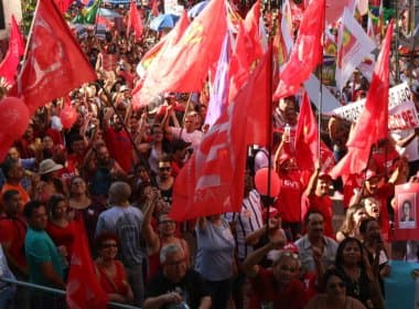 Central Única dos Trabalhadores pretende convocar greve geral para dia 10 de maio