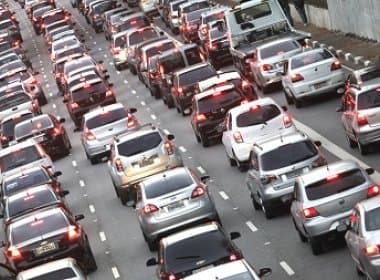 Venda de veículos tem queda de quase 30% no acumulado até abril, diz Anfavea