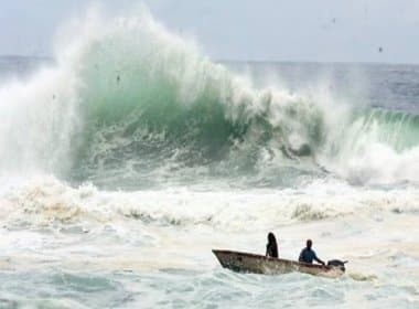 Marinha mantém alerta de ondas de até 2,5 metros entre Porto Seguro e Praia do Forte