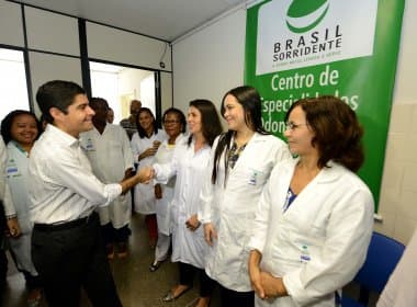 Prefeitura entrega Multicentro de Saúde Carlos Gomes
