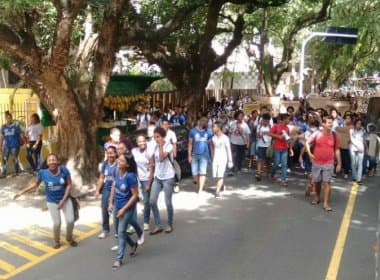 Estudantes da rede estadual fazem manifestações na Piedade e no CAB