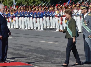 General não acatou ordem de Dilma pouco antes de afastamento, diz coluna