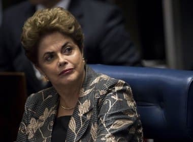 Defesa de Dilma preparou duas ações no STF para contestar impeachment