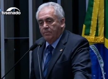 Otto nega troca de votos por benesses e diz acreditar na inocência de Dilma