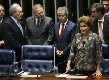 Após impeachment, Dilma Rousseff terá direito a oito servidores e carros