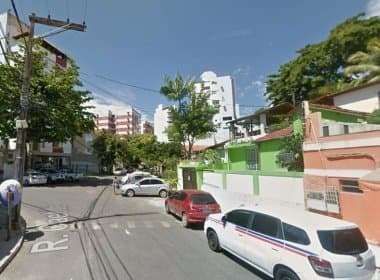Policial atirou e matou suspeito de assalto em bar no Rio Vermelho, dizem moradores