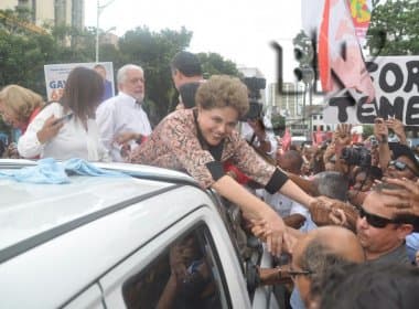 Dilma participa de ato de campanha de Alice Portugal no Campo Grande; veja vídeo