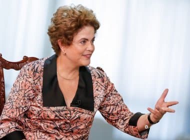Dilma ‘furou fila’ para se aposentar um dia após impeachment, diz revista