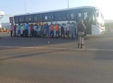 Passageiros suspeitam de homens e polícia impede assalto a ônibus em Pojuca