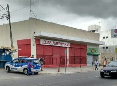Polícia prende três jovens por tentativa de assalto a loja em Cajazeiras
