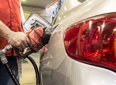 Petrobras aumenta preço da gasolina e valor nos postos pode subir R$ 0,12 por litro