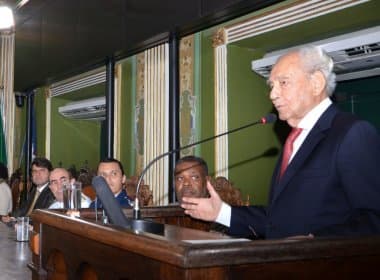 Waldir Pires se despede dos mandatos eletivos, mas promete seguir na política