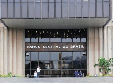 Banco Central anuncia corte de juros para 13% ao ano