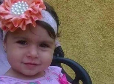 Menina de 2 anos morre baleada no Rio; inquérito apura se tiro partiu da polícia