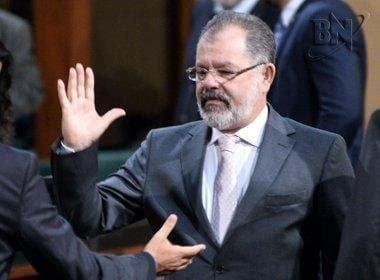 Marcelo Nilo renuncia à candidatura à presidência da AL-BA após perder apoios