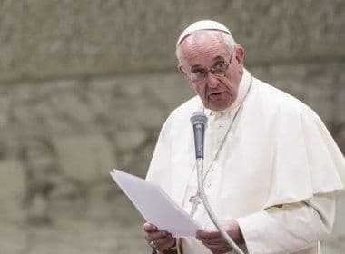 Papa Francisco se diz preocupado com armas nucleares: 'Eliminação total'
