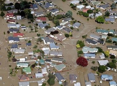 Ciclone obriga cerca de quatro mil pessoas a abandonarem suas casas na Nova Zelândia
