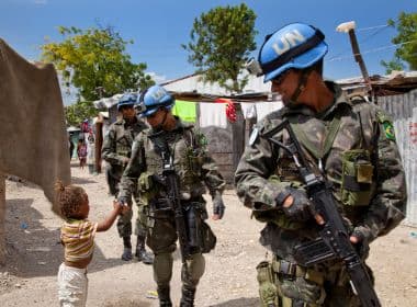 Conselho das Nações Unidas aprova fim da missão no Haiti após 13 anos